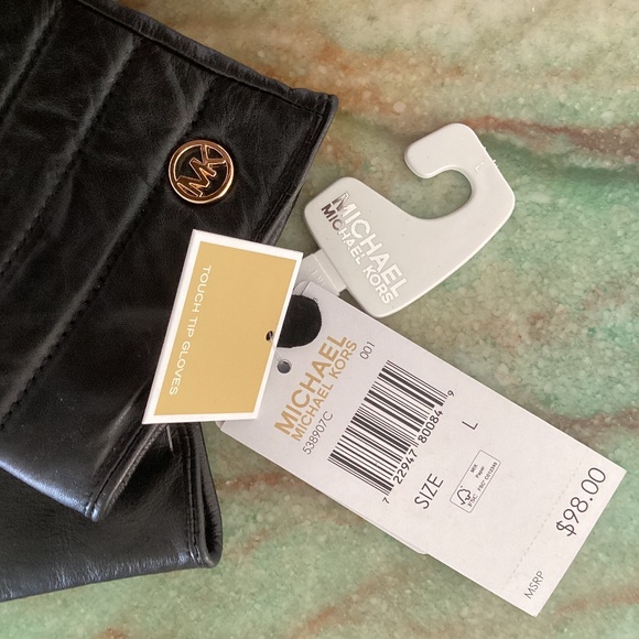 Michael Kors Quilted Leather Tech Gloves Fleece Lined Black Gold MK Logo - Picture 2 of 10